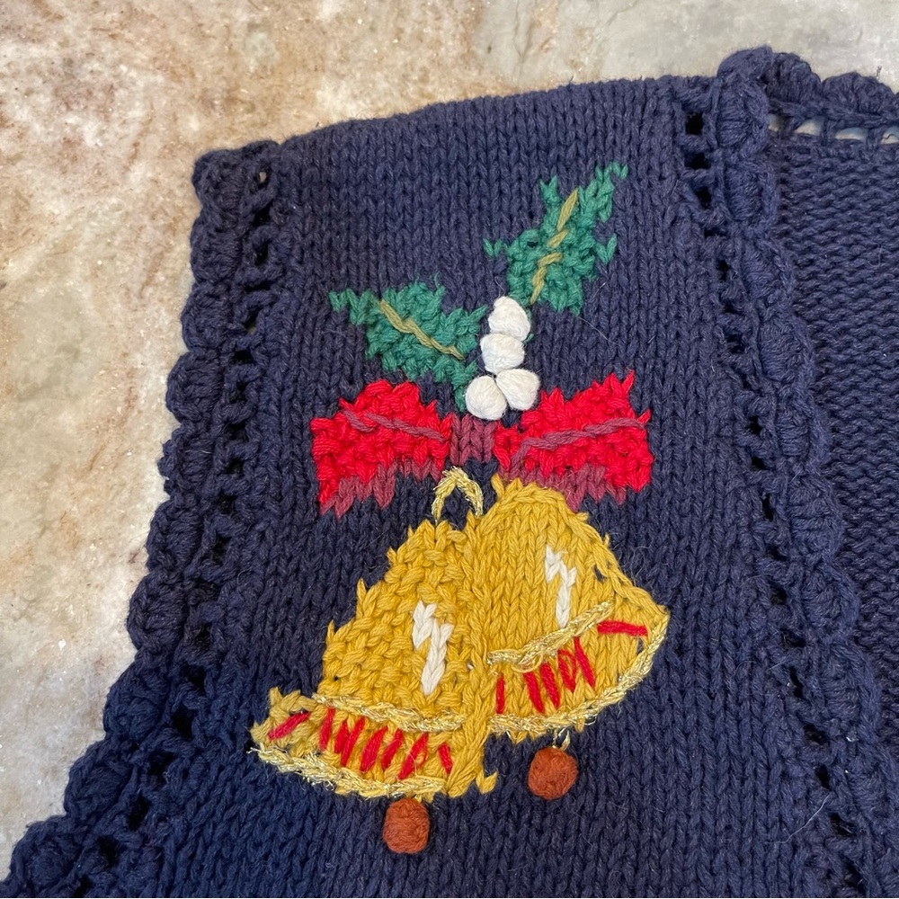 Vintage Hand Knit Embroidered Fall Winter Holiday Ugly Sweater Vest - Picture 4 of 13